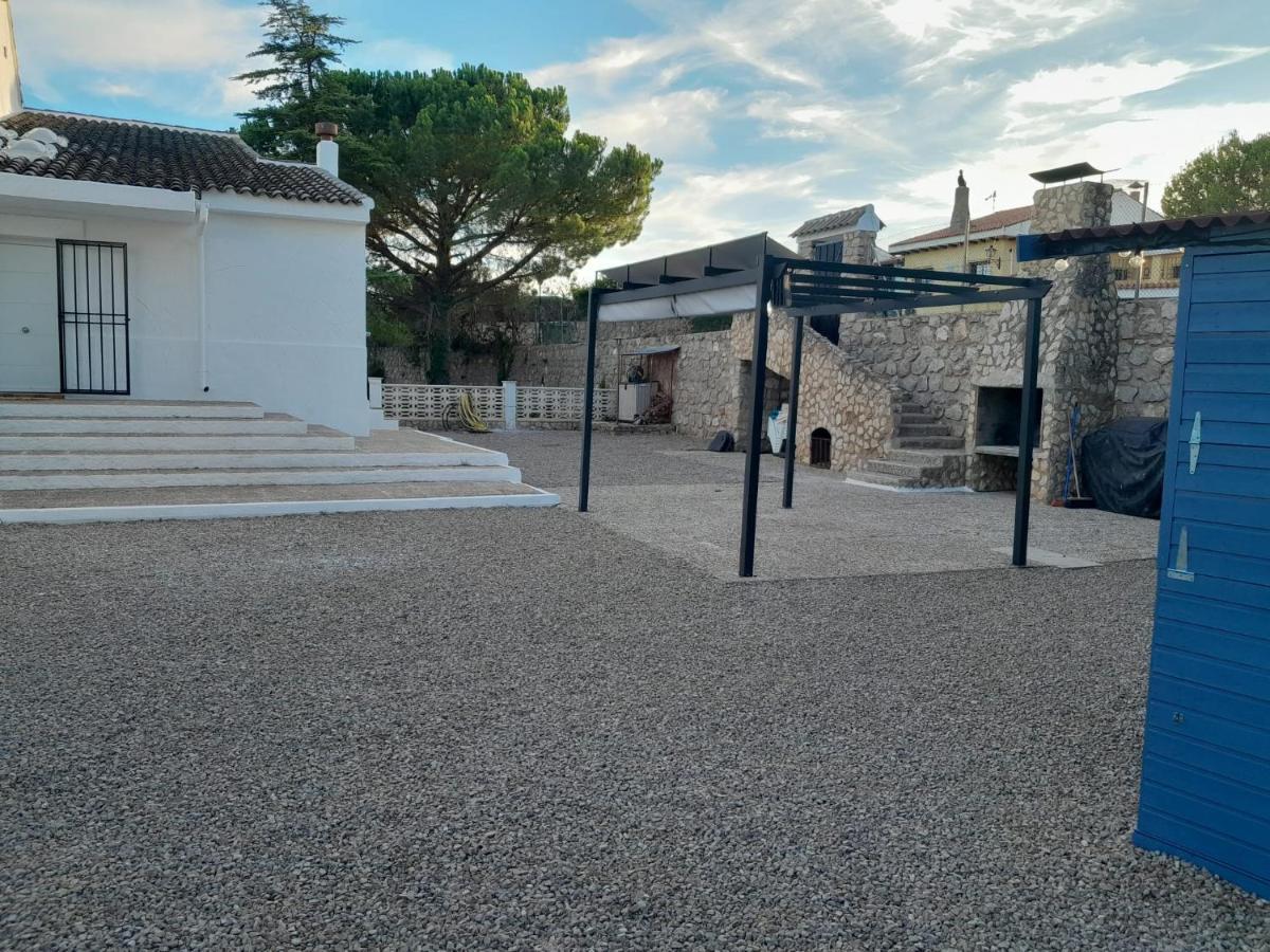 Djm Palms - Shared Casa Rural - Casa Rural Compartida - No Es Una Casa Privada Ayora Exterior photo